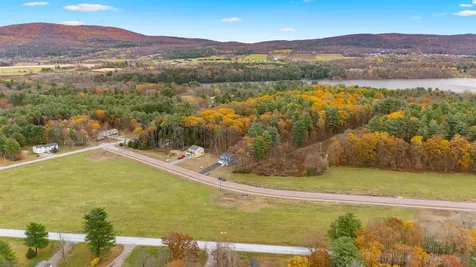 88 Rosewood Lane Milton VT 05468