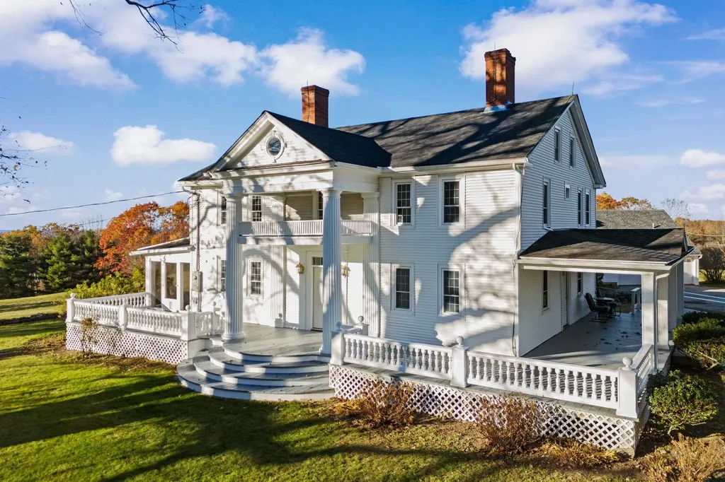 268 Mountain Road Pittsfield NH 03263