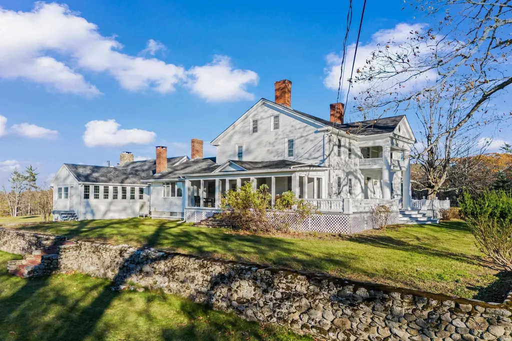 268 Mountain Road Pittsfield NH 03263