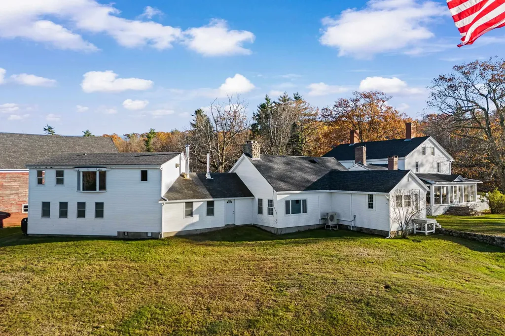 268 Mountain Road Pittsfield NH 03263