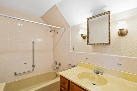 268 Mountain Road Pittsfield NH 03263