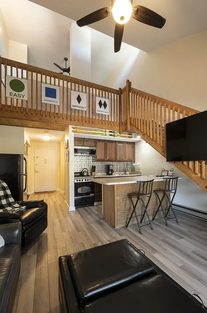 36 Lodge Road Lincoln NH 03251