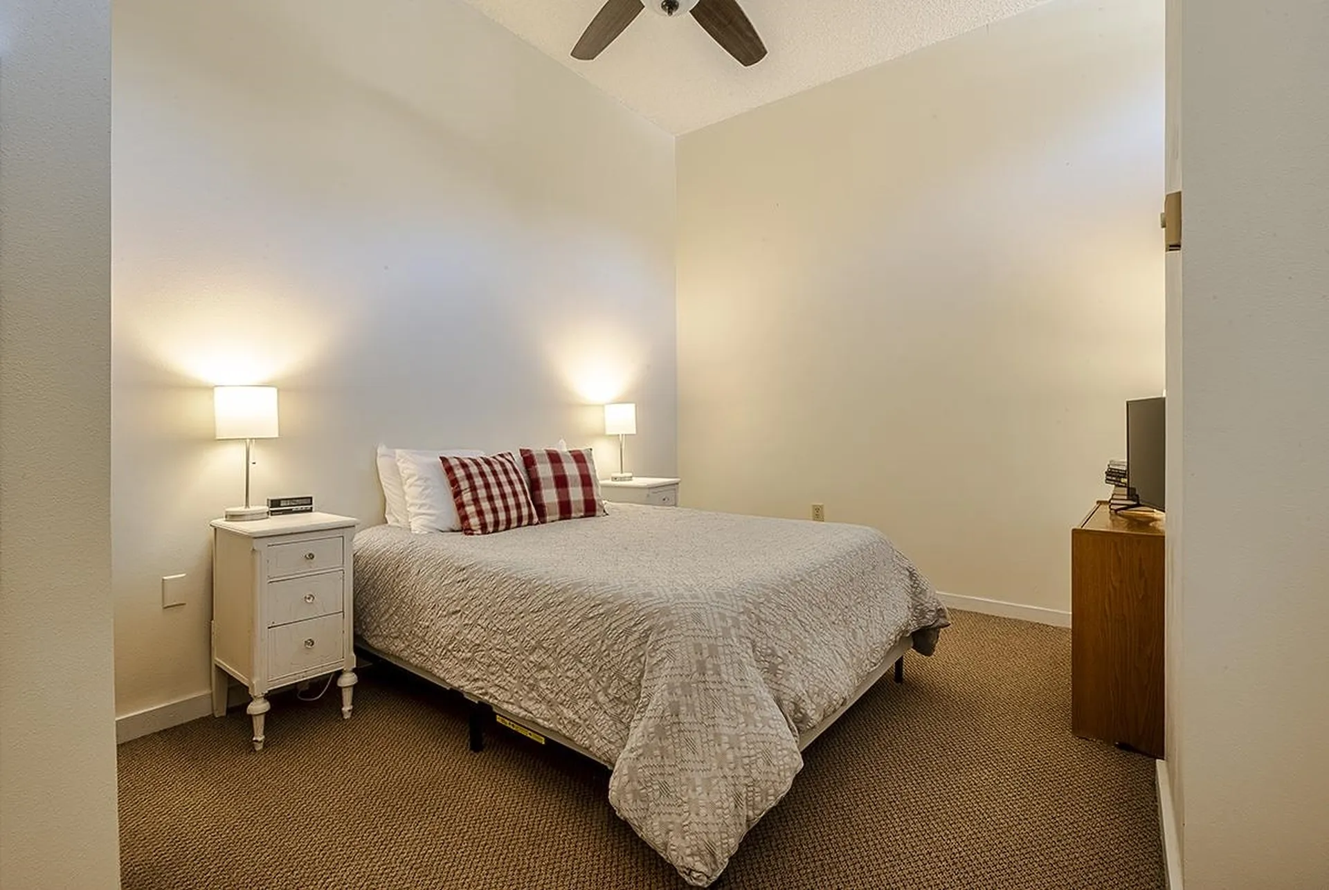 36 Lodge Road Lincoln NH 03251