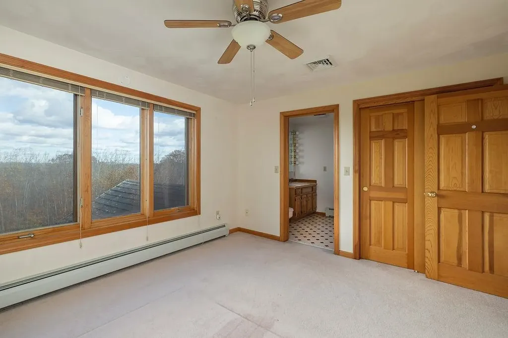 8 Longview Drive Bow NH 03304