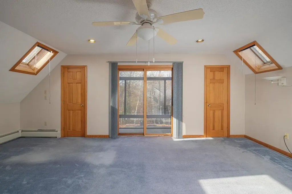 8 Longview Drive Bow NH 03304