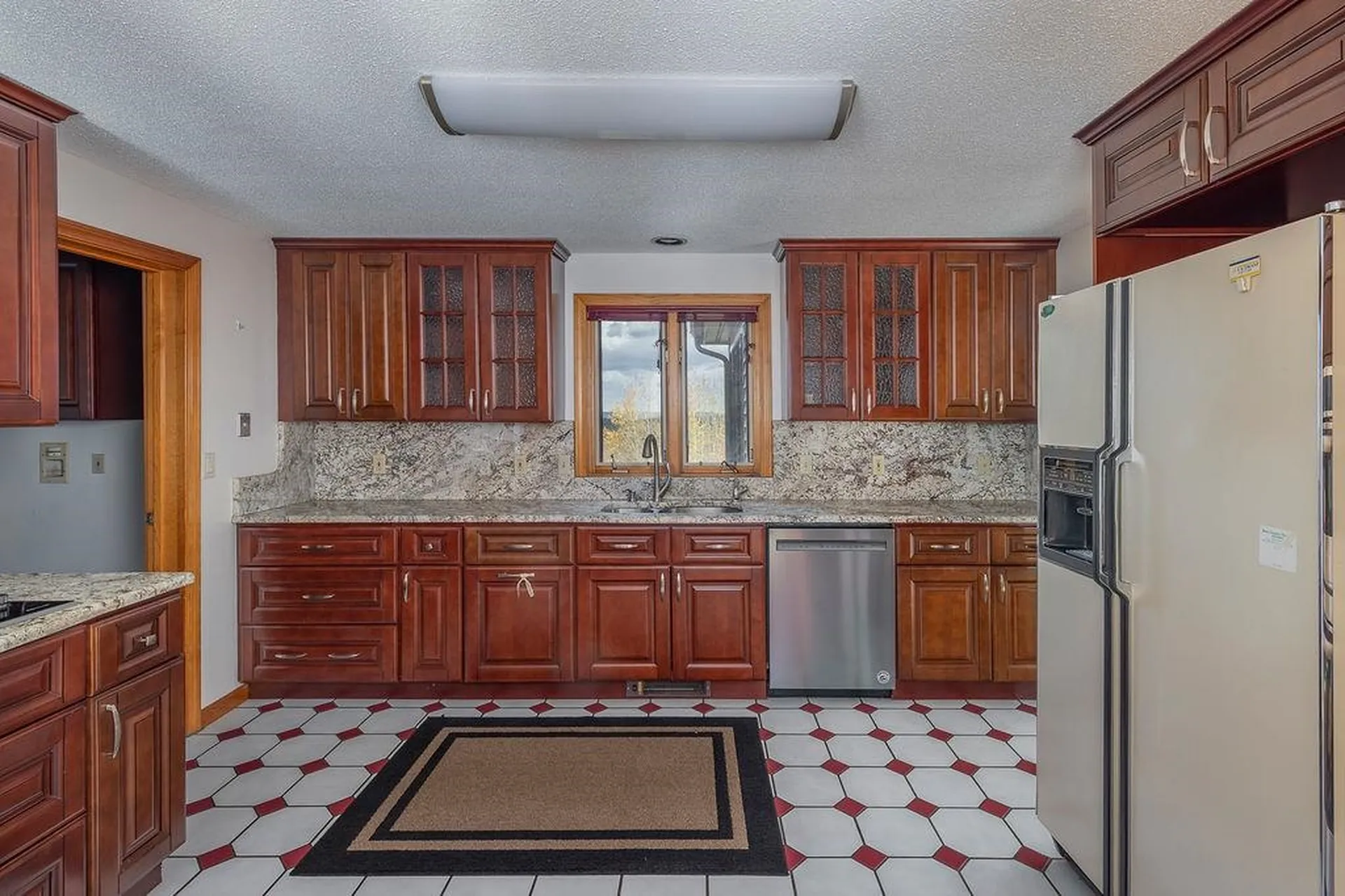 8 Longview Drive Bow NH 03304