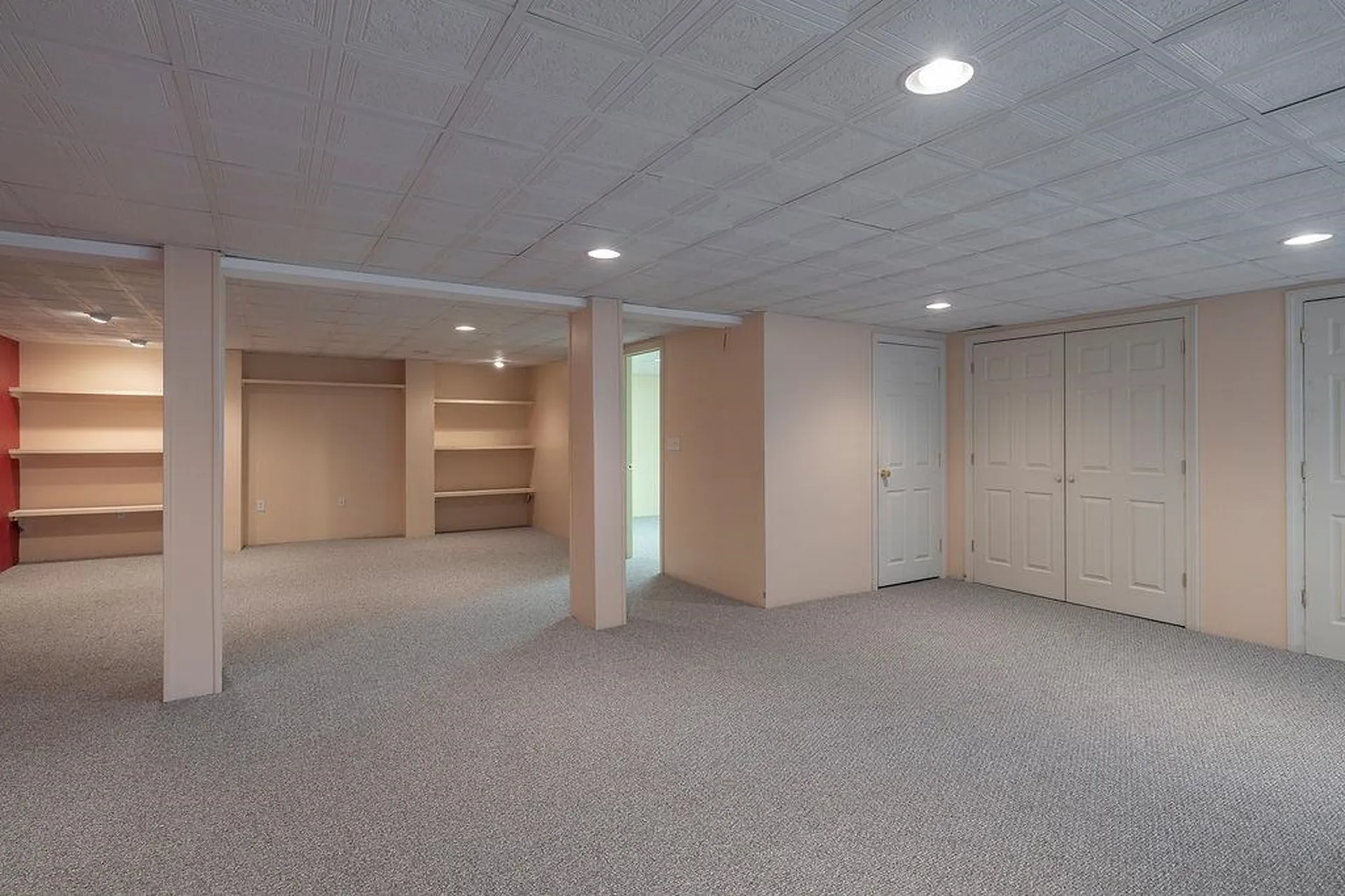 8 Longview Drive Bow NH 03304