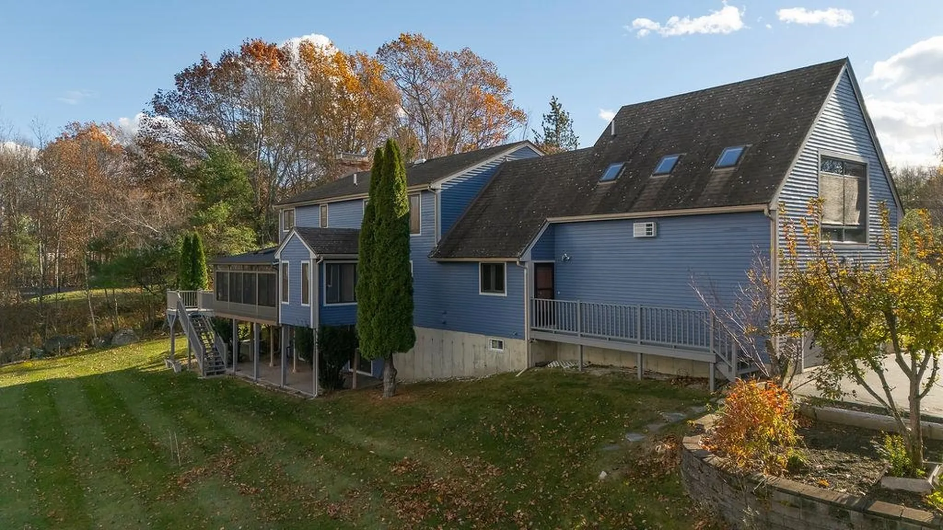 8 Longview Drive Bow NH 03304