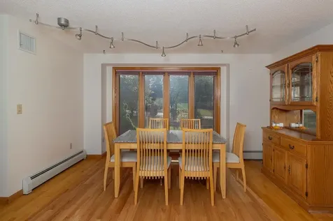 8 Longview Drive Bow NH 03304