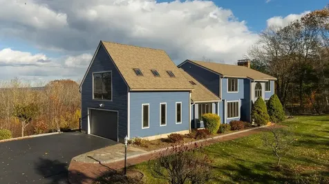 8 Longview Drive Bow NH 03304