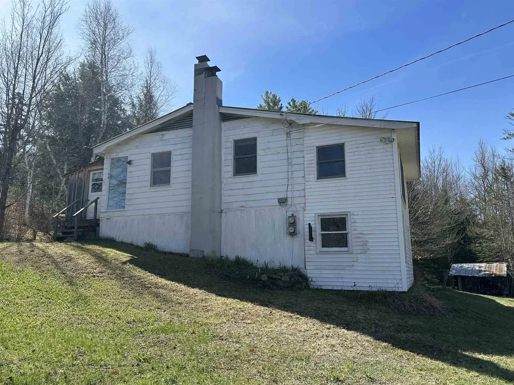 70 Overlook Drive Londonderry VT 05148