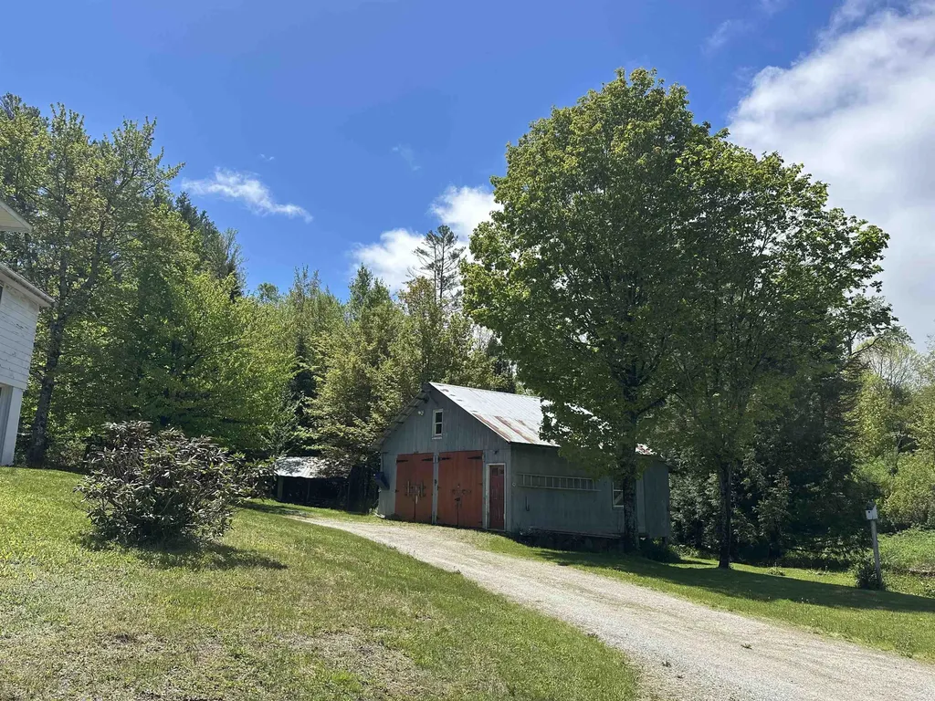 70 Overlook Drive Londonderry VT 05148