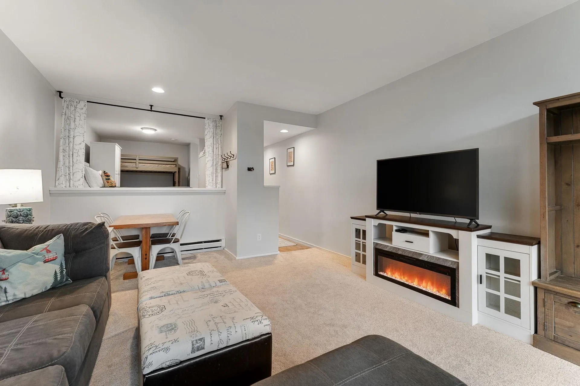 30 Mountainside Drive Warren VT 05674