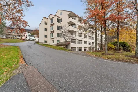 30 Mountainside Drive Warren VT 05674