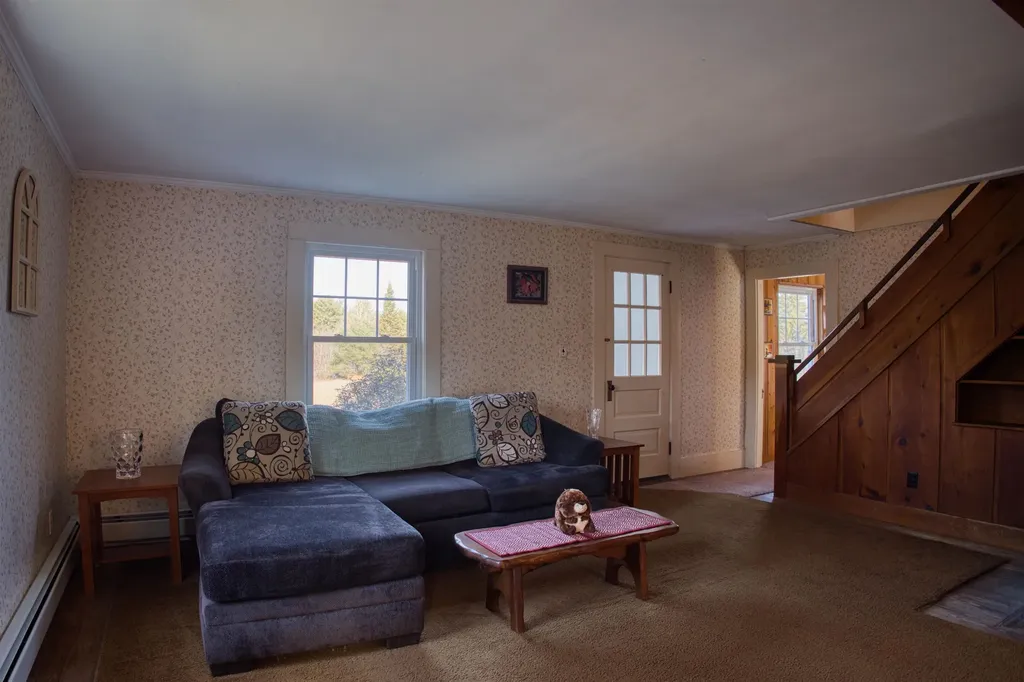 55 Pine River Road Effingham NH 03882