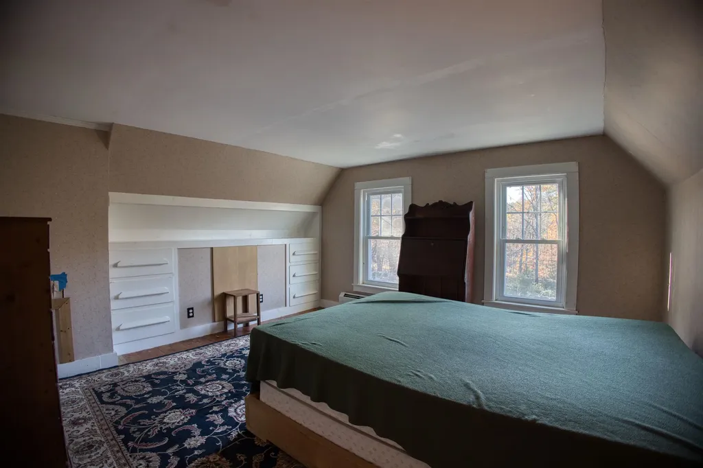 55 Pine River Road Effingham NH 03882