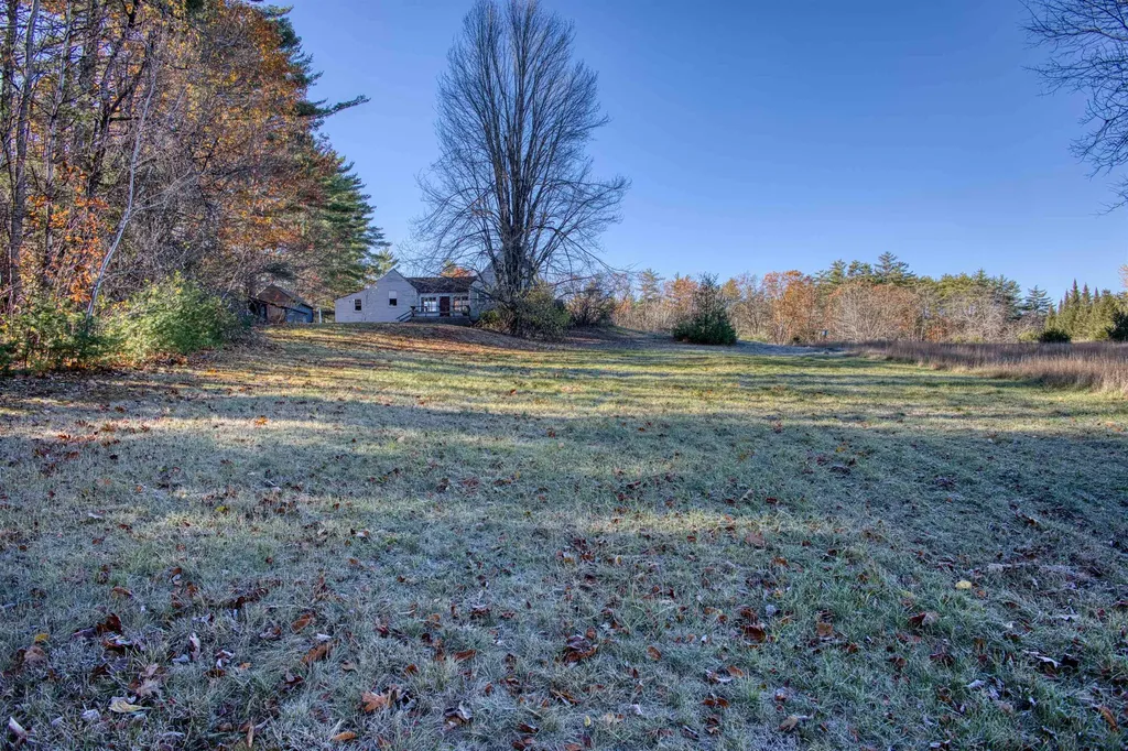 55 Pine River Road Effingham NH 03882