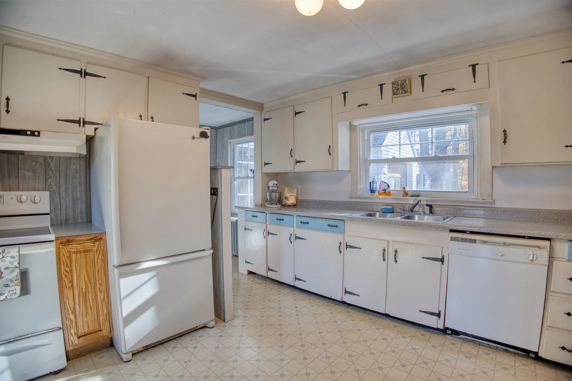 55 Pine River Road Effingham NH 03882