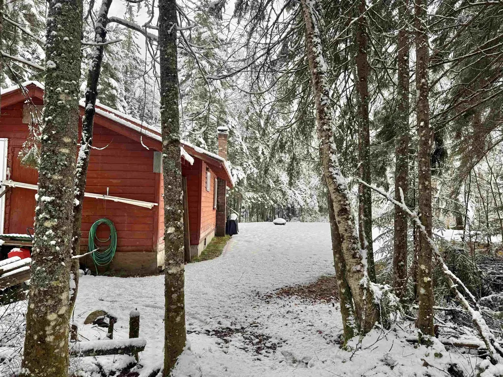 3563 East Branch Road Averill VT 05901