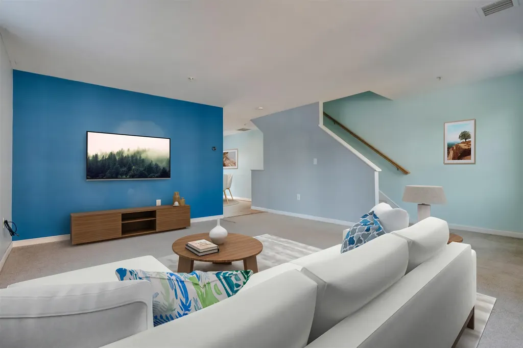 23 Townsend Drive Dover NH 03820