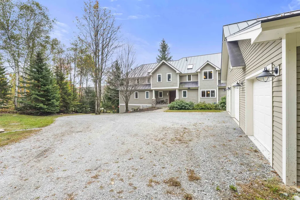 14 Stone House Road Winhall VT 05340