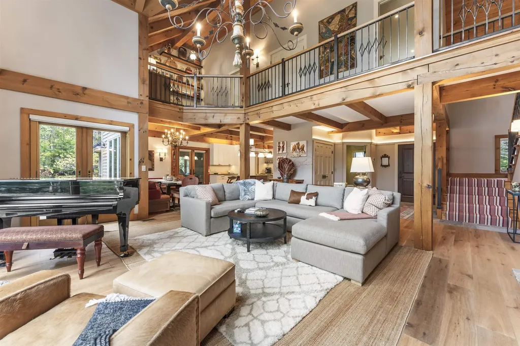 14 Stone House Road Winhall VT 05340