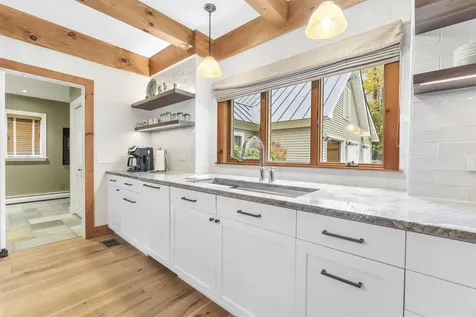 14 Stone House Road Winhall VT 05340