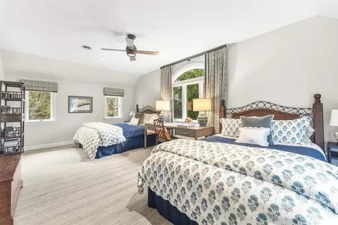 14 Stone House Road Winhall VT 05340