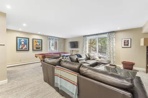 14 Stone House Road Winhall VT 05340