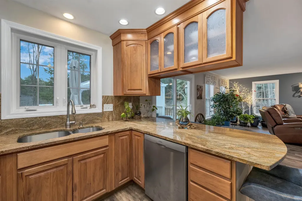 106 Meadow Road New Boston NH 03070