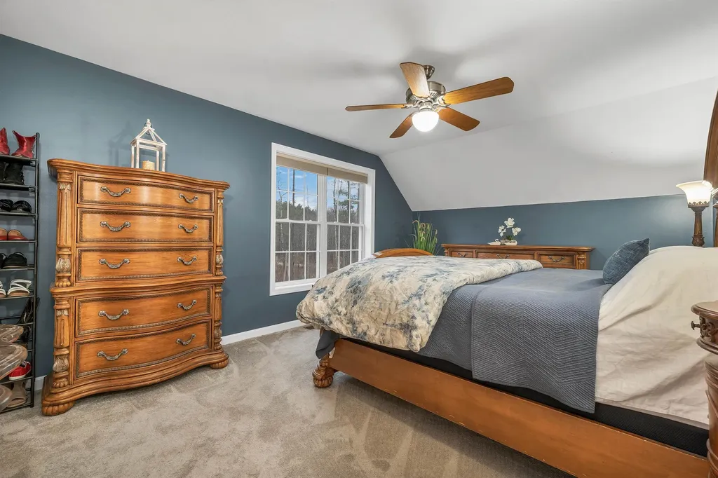 106 Meadow Road New Boston NH 03070