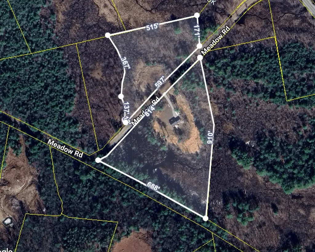 106 Meadow Road New Boston NH 03070