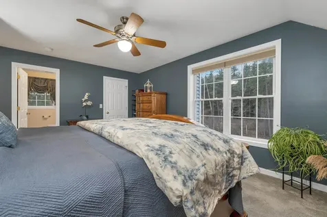 106 Meadow Road New Boston NH 03070