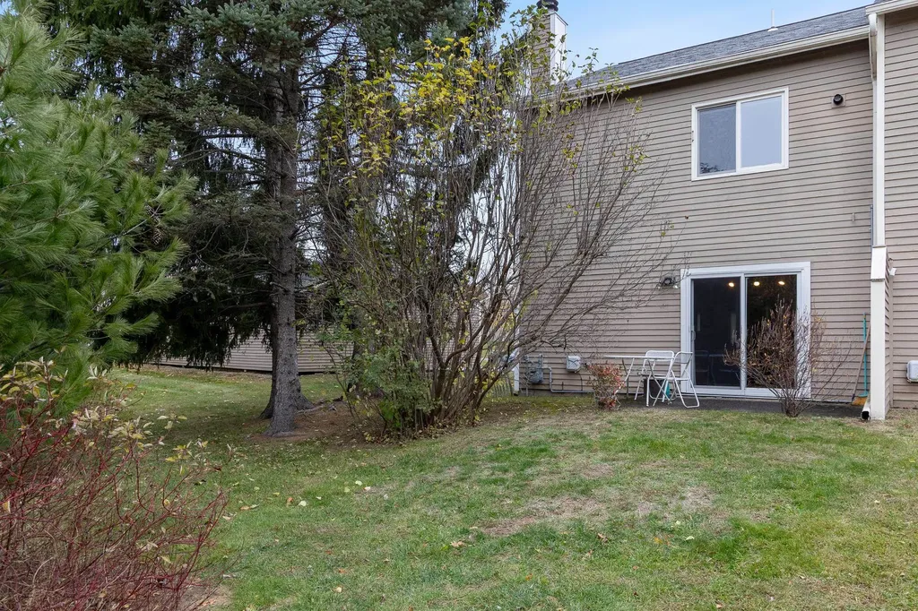 K5 Stonehedge Drive South Burlington VT 05403