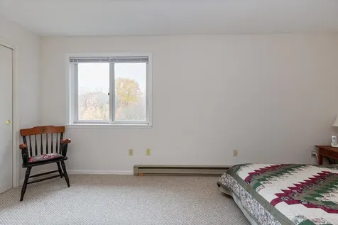 K5 Stonehedge Drive South Burlington VT 05403