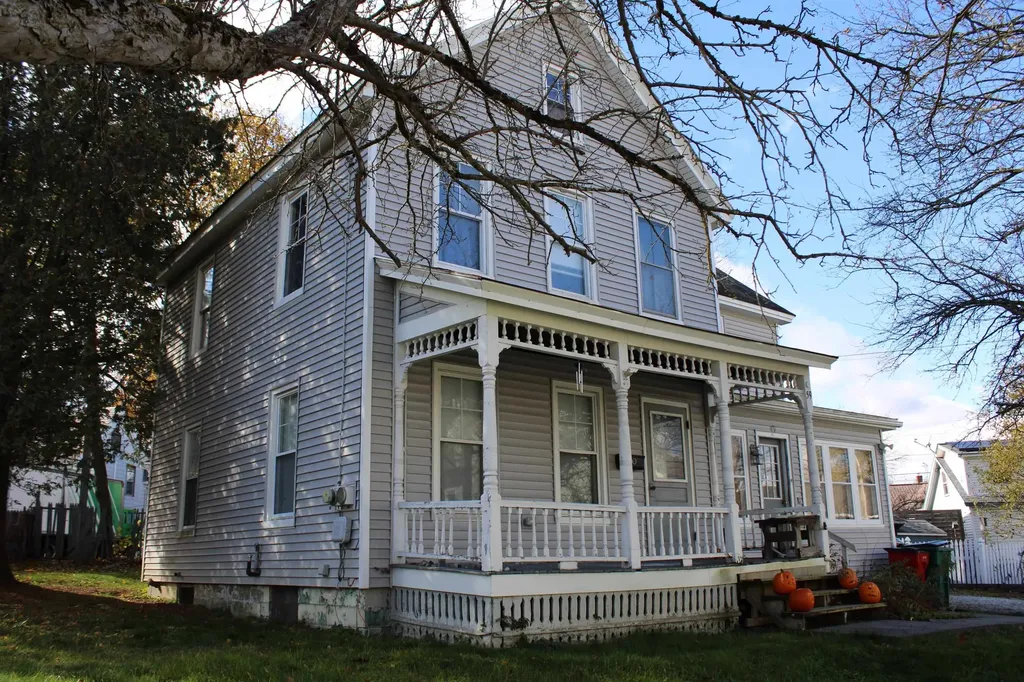 59 Cherry Street Rutland City VT 05701