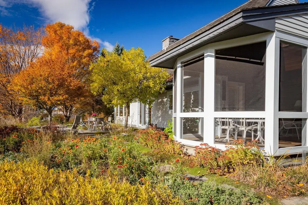 188 Mcneil Cove Road Charlotte VT 05445-0000