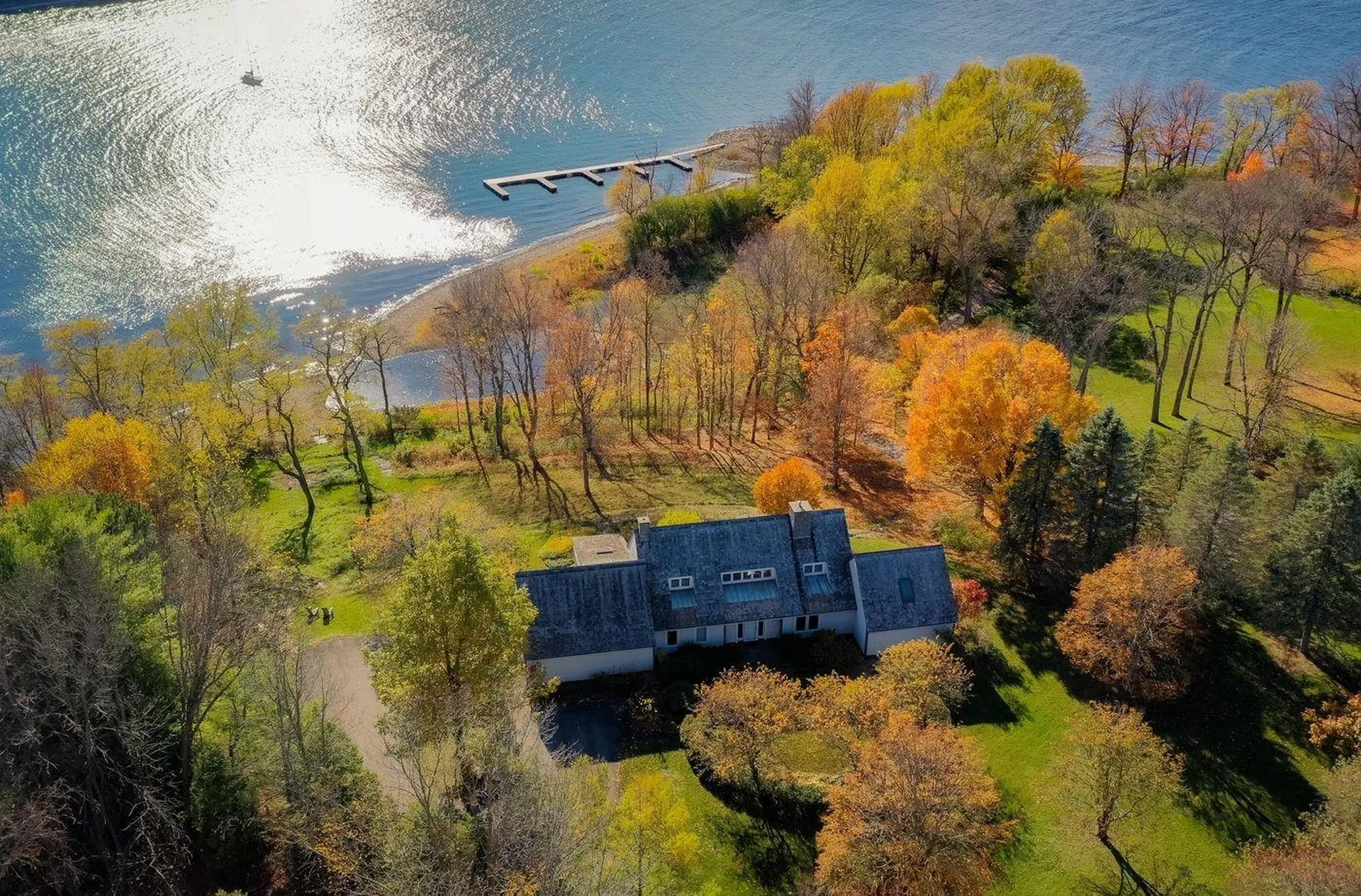 188 Mcneil Cove Road Charlotte VT 05445-0000