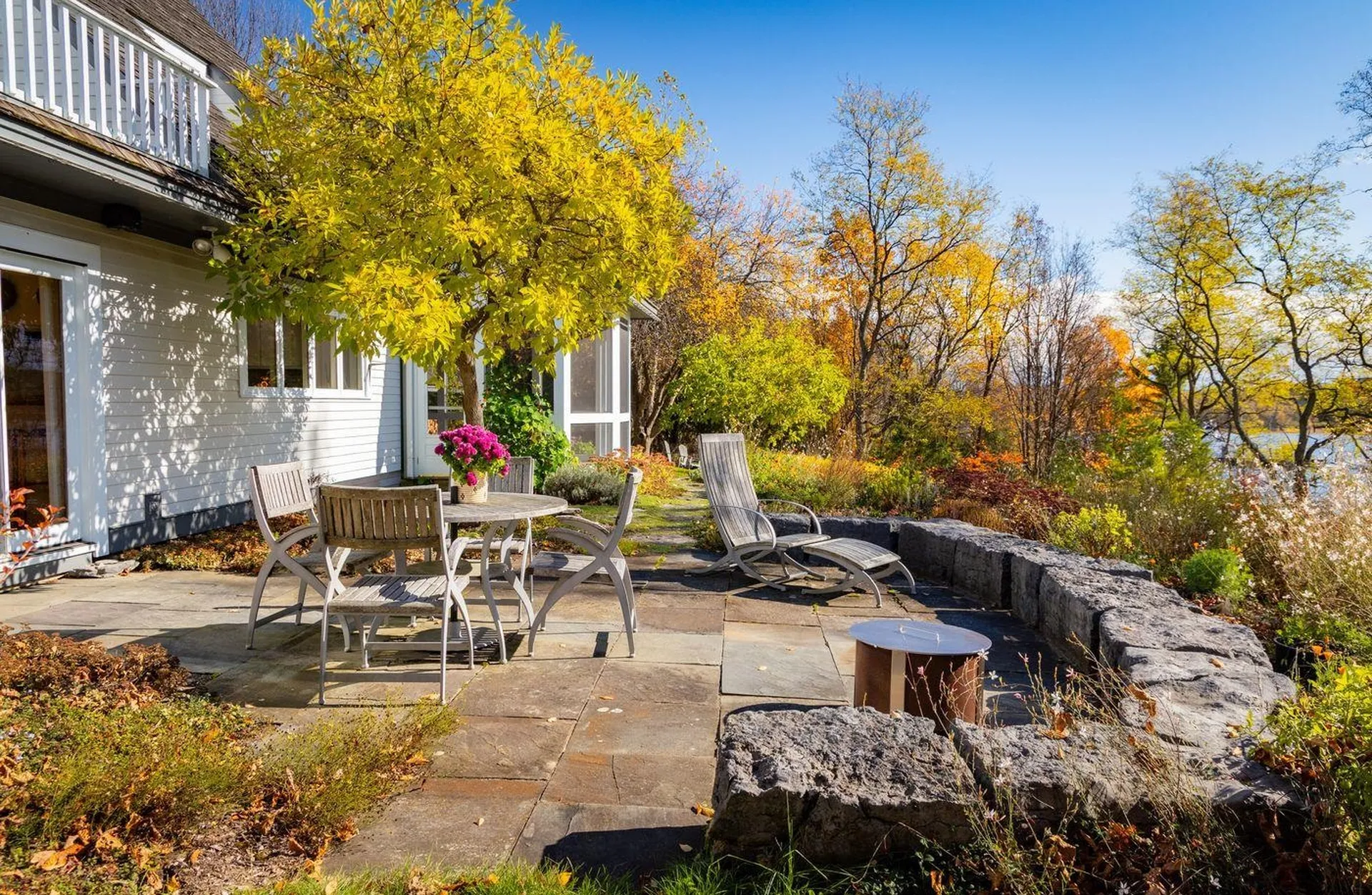 188 Mcneil Cove Road Charlotte VT 05445-0000