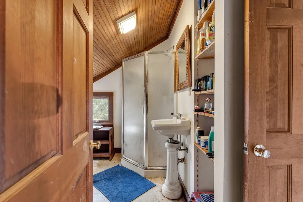 3856 North Wolcott Road Wolcott VT 05680