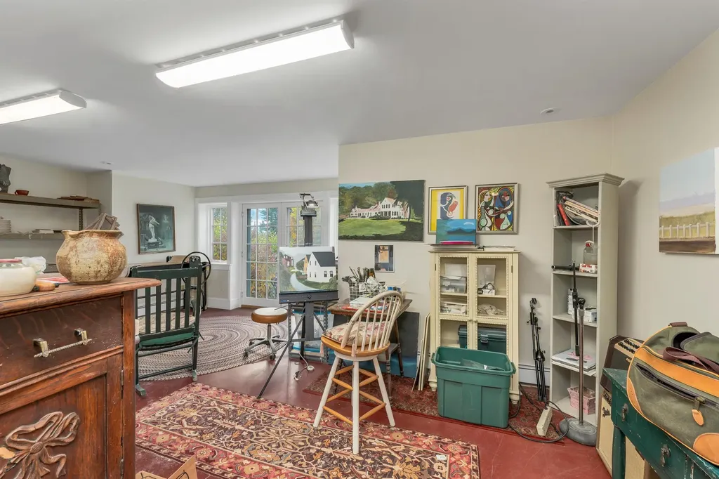 222 N. Main Street Wolfeboro NH 03894