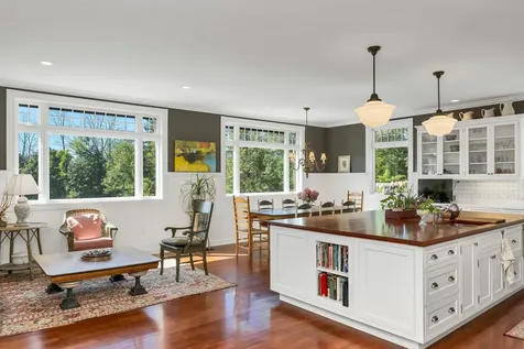 222 N. Main Street Wolfeboro NH 03894