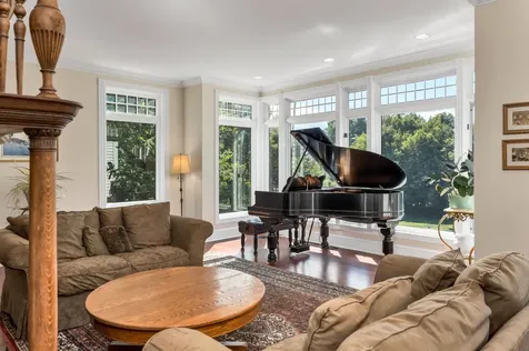 222 N. Main Street Wolfeboro NH 03894