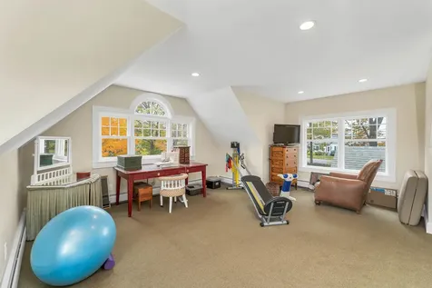 222 N. Main Street Wolfeboro NH 03894