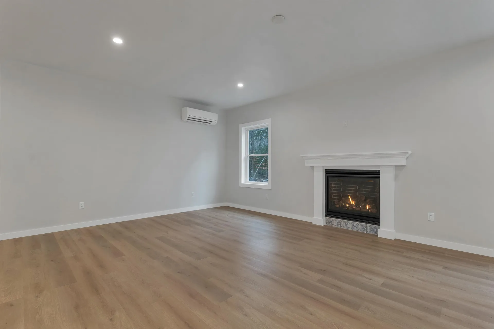 22 Sundorf Street Moultonborough NH 03254