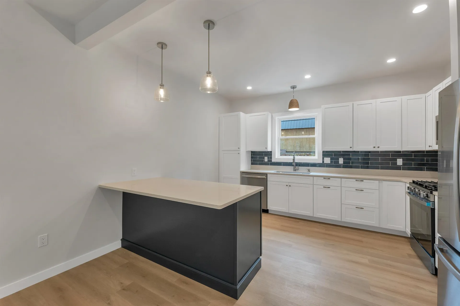 22 Sundorf Street Moultonborough NH 03254