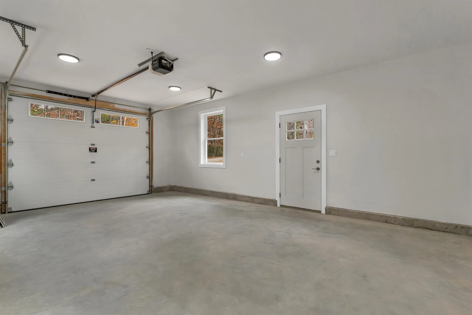 22 Sundorf Street Moultonborough NH 03254