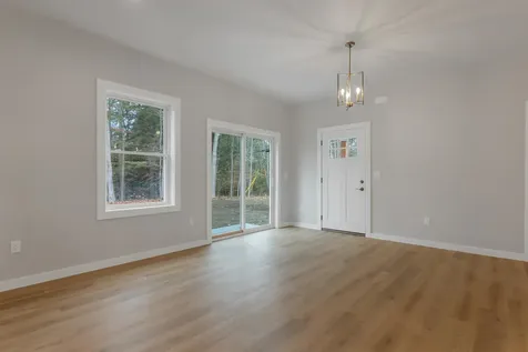 22 Sundorf Street Moultonborough NH 03254