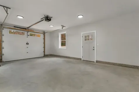 22 Sundorf Street Moultonborough NH 03254