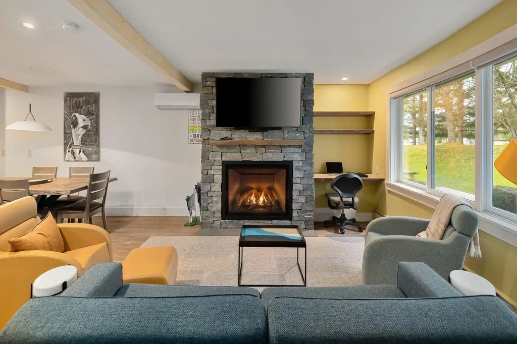 55 Village Green Drive Stowe VT 05672